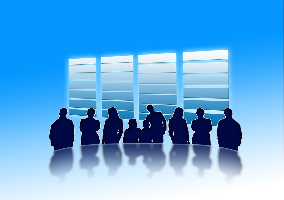 創(chuàng)業(yè)時(shí)注冊(cè)公司還是注冊(cè)個(gè)體戶 創(chuàng)業(yè)時(shí)注冊(cè)公司還是注冊(cè)個(gè)體戶