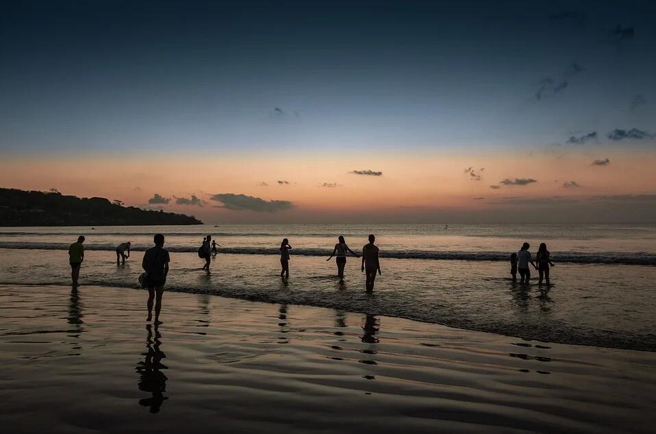 深圳公司注冊｜公司經(jīng)營不善，零申報、轉(zhuǎn)讓和注銷選擇哪個好？