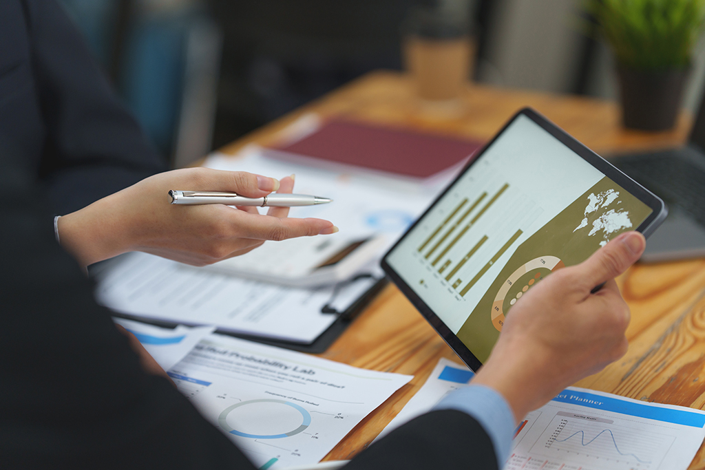 香港公司運(yùn)營審計(jì)費(fèi)用與報(bào)稅流程全面解析 香港公司運(yùn)營審計(jì)費(fèi)用與報(bào)稅流程全面解析