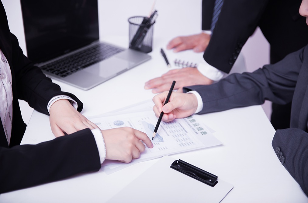 香港公司設(shè)立資產(chǎn)管理公司：2025年資產(chǎn)管理行業(yè)最新動(dòng)態(tài)