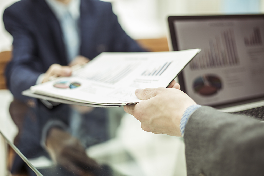 香港公司開戶的應(yīng)對(duì)措施，大陸人香港開戶的優(yōu)缺點(diǎn)