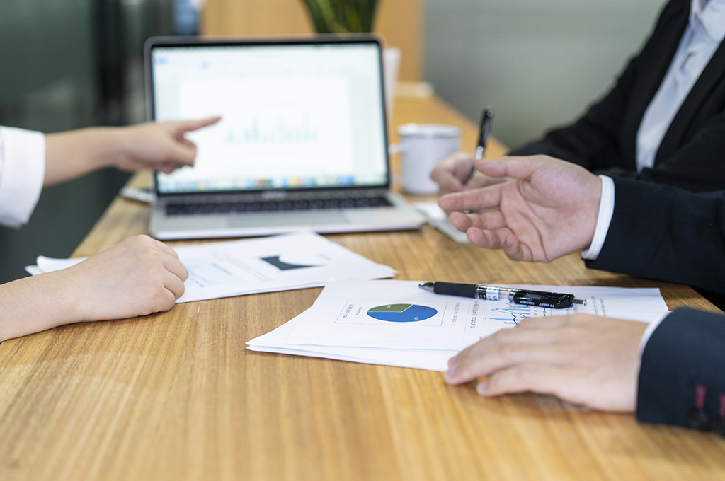 深圳公司內(nèi)部賬管理詳解：從基礎(chǔ)到實(shí)戰(zhàn)